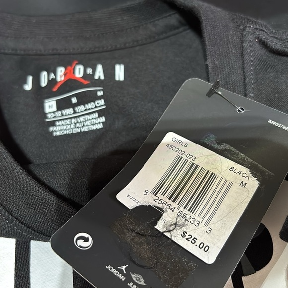 Jordan Jumpman Air Basketball logo crewneck short sleeve, soft  T-shirt - Picture 4 of 7